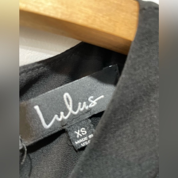 Lulu's Shift and Shout black Shift Dress xsmall - Picture 4 of 7